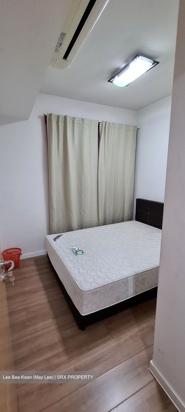 The Lakefront Residences (D22), Condominium #562834661
